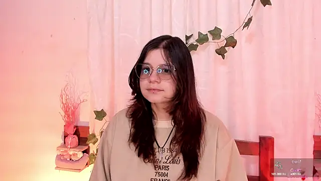 Snapshot of Mey_moon chatting on February 12, 2025, 4:22 pm Mey moon online show from February 12, 2025, 4:22 pm