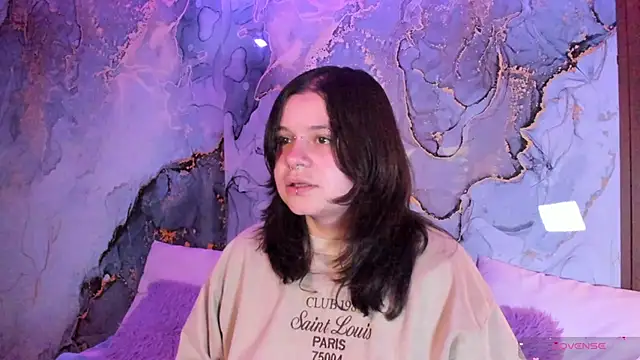 Snapshot of Mey_moon chatting on November 15, 2025, 12:08 am Mey moon online show from November 15, 2025, 12:08 am