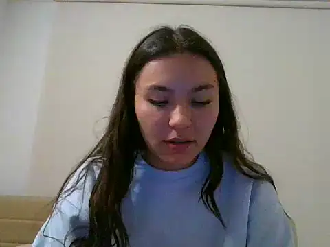  andygirl online show from April 7, 2026, 3:40 am