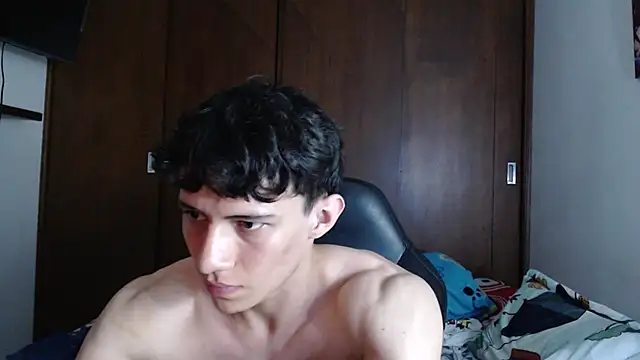 aresholland online show from March 13, 2025, 3:11 am