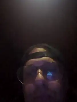 Geeznuts19 online show from April 30, 2026, 5:25 am