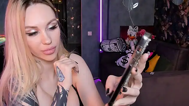 Blckmirrorr online show from March 30, 2026, 12:00 am