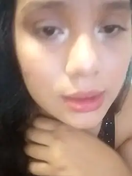 Snapshot of Lesliemilk5 chatting on November 23, 2025, 10:42 pm Lesliemilk5 online show from November 23, 2025, 10:42 pm