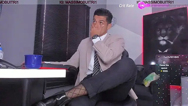 Snapshot of massimo_g chatting on January 16, 2025, 1:36 pm massimo g online show from January 16, 2025, 1:36 pm