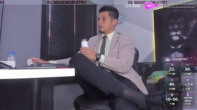 Snapshot of massimo_g chatting on February 25, 2025, 2:00 pm massimo g online show from February 25, 2025, 2:00 pm