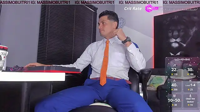 Snapshot of massimo_g chatting on October 20, 2025, 1:00 pm massimo g online show from October 20, 2025, 1:00 pm
