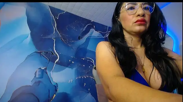 Snapshot of luzcastillo07 chatting on May 9, 2026, 6:29 am luzcastillo07 online show from May 9, 2026, 6:29 am
