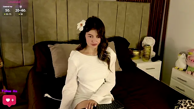 Isabellacharm online show from July 6, 2026, 4:09 pm