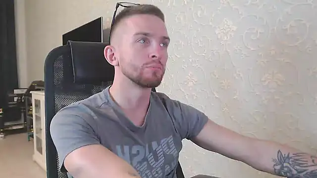 Marselle Laker online show from December 24, 2024, 10:22 am