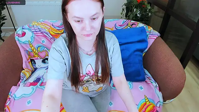 JannaVerdi  online show from May 25, 2026, 6:19 am