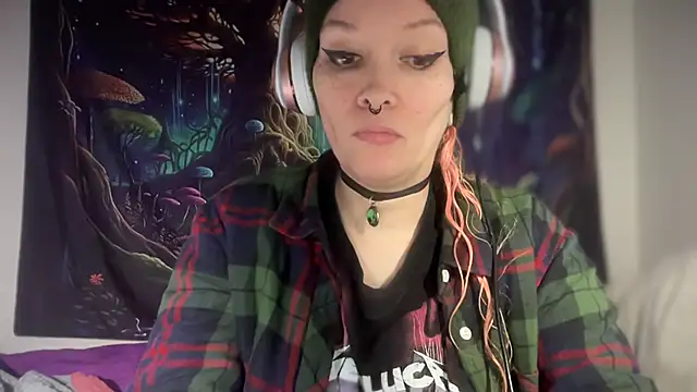 Snapshot of FRRANNKIE chatting on January 10, 2026, 10:50 am FRRANNKIE online show from January 10, 2026, 10:50 am