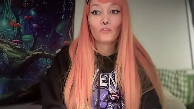 Snapshot of FRRANNKIE chatting on February 2, 2026, 2:27 pm FRRANNKIE online show from February 2, 2026, 2:27 pm