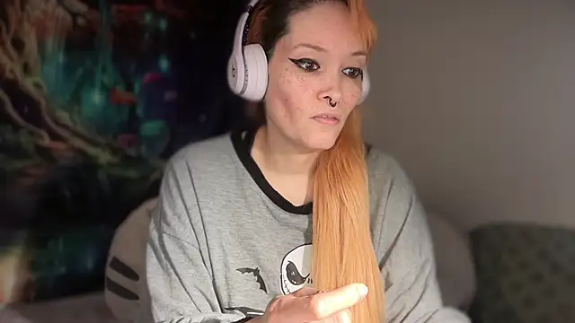 Snapshot of FRRANNKIE chatting on February 18, 2026, 5:47 am FRRANNKIE online show from February 18, 2026, 5:47 am