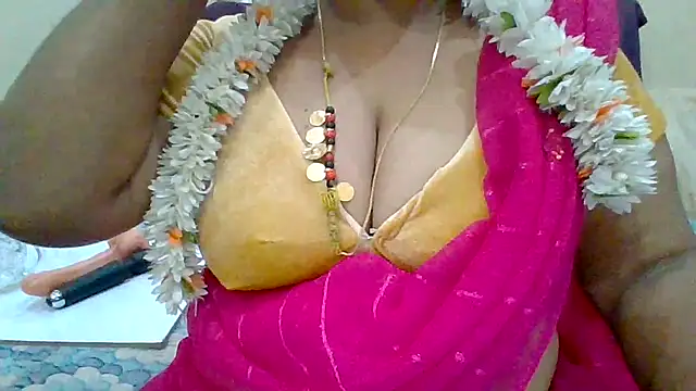 Snapshot of archanatelugu9 chatting on January 31, 2025, 5:51 am archanatelugu9 online show from January 31, 2025, 5:51 am