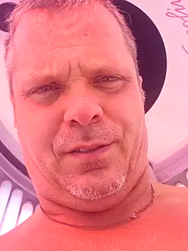 JRock69nKzoo online show from November 17, 2025, 4:07 am