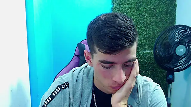 DEIBY BABY online show from January 8, 2025, 10:27 pm