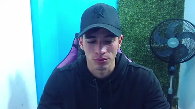 DEIBY BABY online show from January 11, 2025, 1:48 am