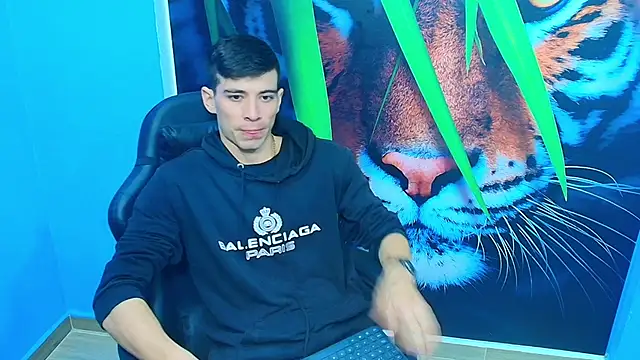 DEIBY BABY online show from September 18, 2025, 7:38 pm