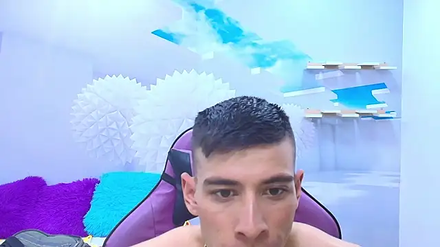 DEIBY BABY online show from October 1, 2025, 6:25 pm