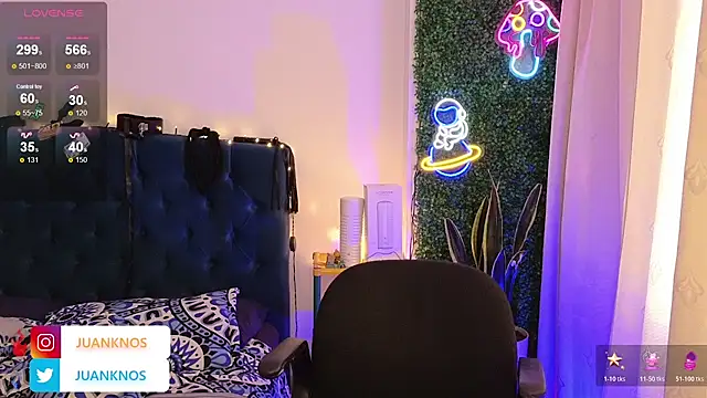 Snapshot of by_pandora chatting on July 3, 2026, 5:52 pm by pandora online show from July 3, 2026, 5:52 pm