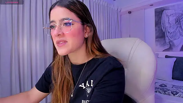 nathalie rivers online show from March 13, 2026, 11:28 am