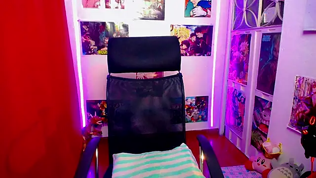 Snapshot of akai_krazna chatting on February 13, 2025, 12:32 pm akai krazna online show from February 13, 2025, 12:32 pm