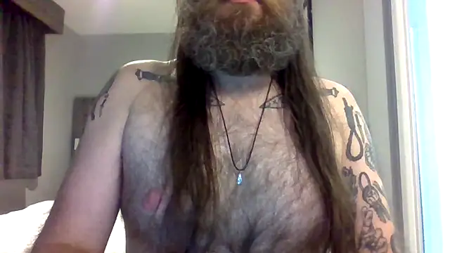 Snapshot of Thrillhouse chatting on February 3, 2025, 2:47 am Thrillhouse online show from February 3, 2025, 2:47 am