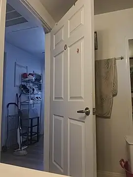 Annonymous607 online show from December 13, 2025, 8:25 pm