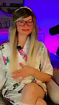 Snapshot of Kittychatte chatting on May 12, 2026, 8:06 pm Kittychatte online show from May 12, 2026, 8:06 pm