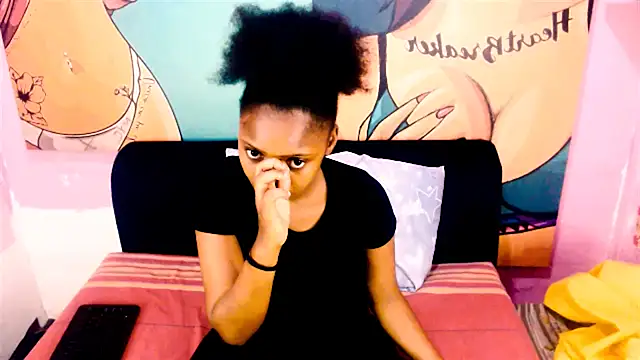 Snapshot of EroticDesiresxxx chatting on September 30, 2025, 4:34 pm EroticDesiresxxx online show from September 30, 2025, 4:34 pm