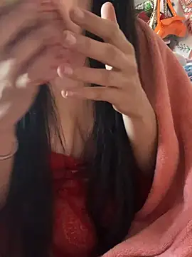 LaPetitechienne1 online show from April 1, 2026, 6:58 am