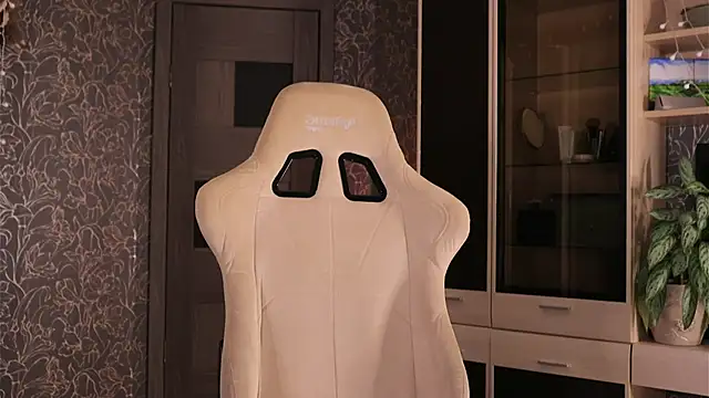 Chill out with Salvia online show from March 15, 2026, 4:24 pm