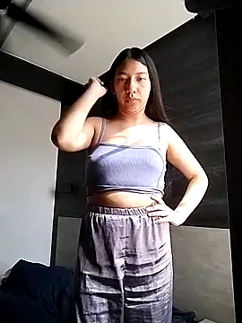 Umaru uwu online show from April 26, 2026, 3:42 pm