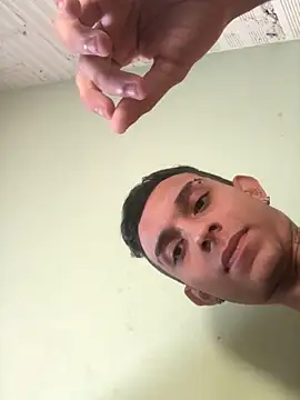 Snapshot of fran777775 chatting on December 17, 2025, 1:17 pm fran777775 online show from December 17, 2025, 1:17 pm