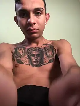 Snapshot of fran777775 chatting on January 14, 2026, 1:39 pm fran777775 online show from January 14, 2026, 1:39 pm