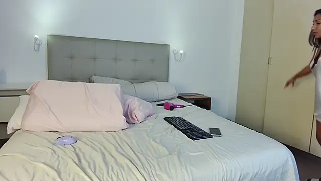 Snapshot of bl4ckdoll_ chatting on October 29, 2025, 1:41 am bl4ckdoll  online show from October 29, 2025, 1:41 am