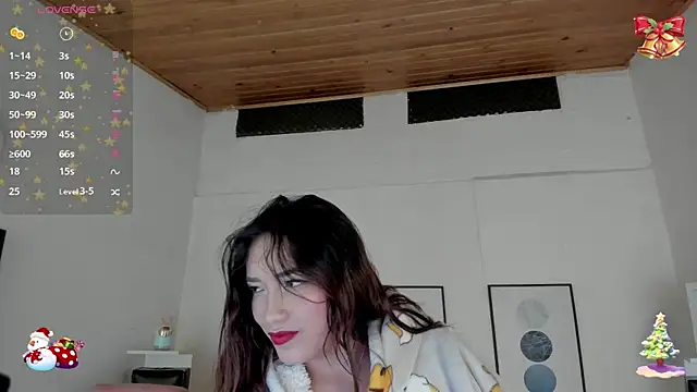 Snapshot of cristal__hot_1 chatting on December 3, 2024, 10:17 am cristal  hot 1 online show from December 3, 2024, 10:17 am