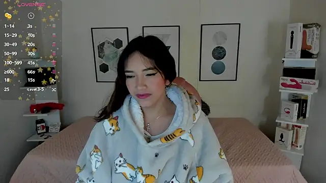 Snapshot of cristal__hot_1 chatting on December 16, 2024, 10:08 am cristal  hot 1 online show from December 16, 2024, 10:08 am