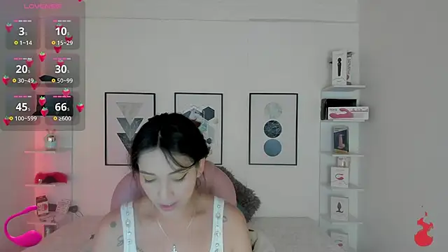 Snapshot of cristal__hot_1 chatting on January 18, 2025, 4:04 am cristal  hot 1 online show from January 18, 2025, 4:04 am