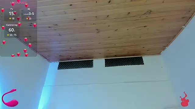 Snapshot of cristal__hot_1 chatting on January 21, 2025, 4:10 am cristal  hot 1 online show from January 21, 2025, 4:10 am