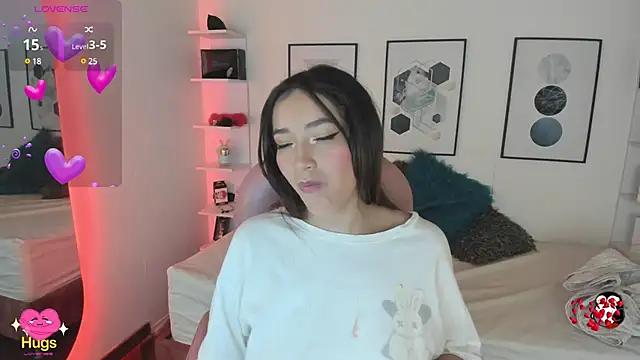 Snapshot of cristal__hot_1 chatting on February 16, 2025, 7:15 am cristal  hot 1 online show from February 16, 2025, 7:15 am