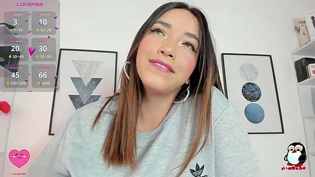 Snapshot of cristal__hot_1 chatting on February 21, 2025, 7:12 am cristal  hot 1 online show from February 21, 2025, 7:12 am