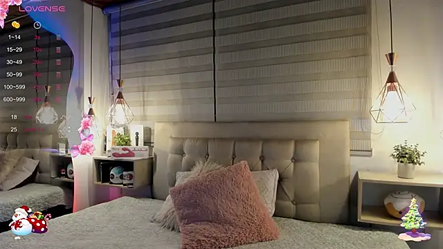 cristal  hot 1 online show from November 23, 2025, 5:07 am