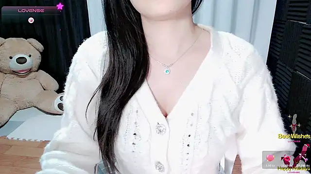 Snapshot of Su_rosie chatting on December 14, 2025, 2:44 pm Su rosie online show from December 14, 2025, 2:44 pm