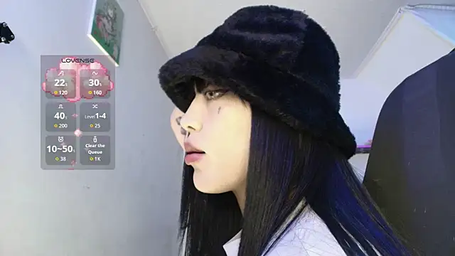 Snapshot of Persia_09 chatting on June 14, 2026, 10:06 am Persia 09 online show from June 14, 2026, 10:06 am