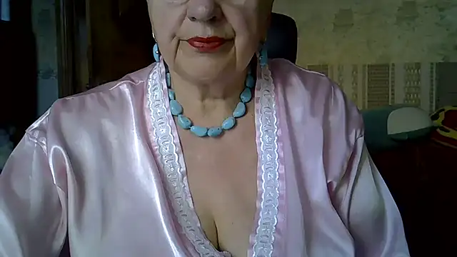 SweetCherry27 online show from May 21, 2026, 4:41 am
