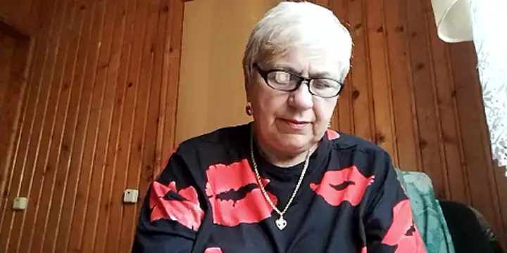 Snapshot of SweetCherry27 chatting on June 22, 2026, 3:25 am SweetCherry27 online show from June 22, 2026, 3:25 am