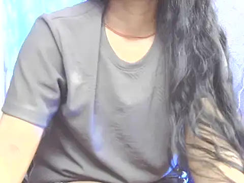 Supriya201 online show from March 3, 2025, 4:35 pm