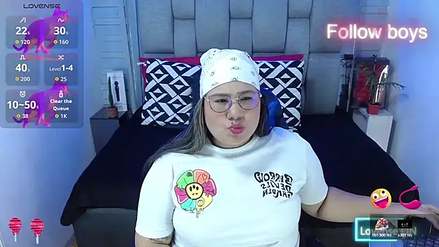 Snapshot of evelin_zaens chatting on November 21, 2025, 4:33 am evelin zaens online show from November 21, 2025, 4:33 am