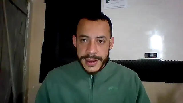 MachoScorpionCaralho online show from September 27, 2025, 12:43 pm